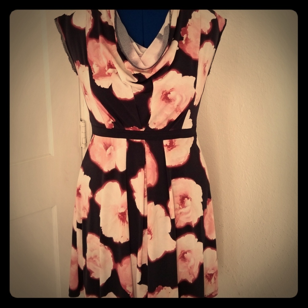 Dress knee length